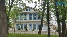 Спадщина Ольги Вангенгейм: дерев’яна школа в селі Ставки